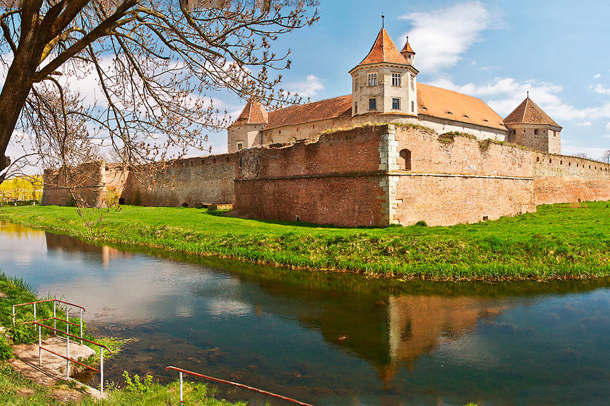 Being A Romanian For 7 Days