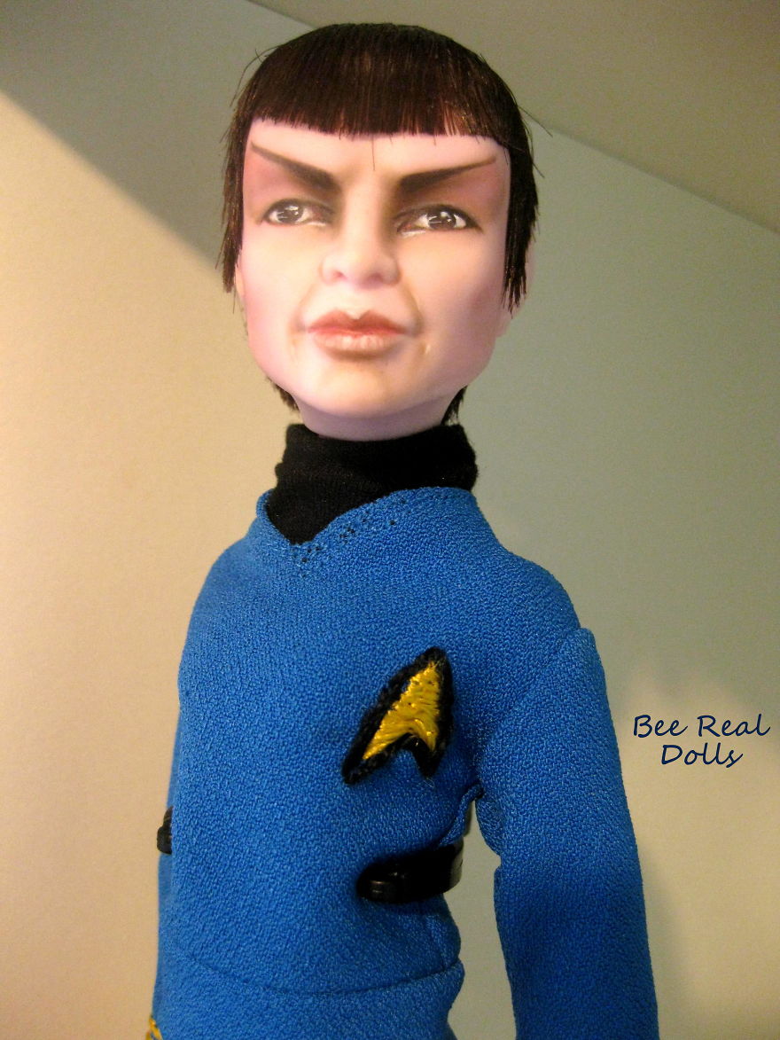 I Paint Second Hand Dolls To Look Like Famous People Who Have Recently Passed Away