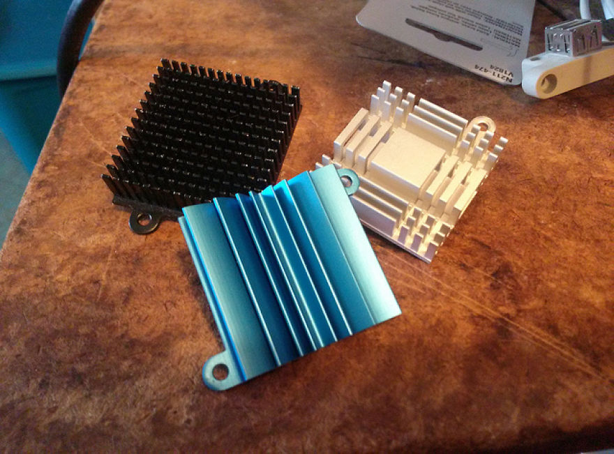 I Turn Computer Hard Drives Into Jewelry And Art I Turn Computer Hard Drives Into Jewelry And Art