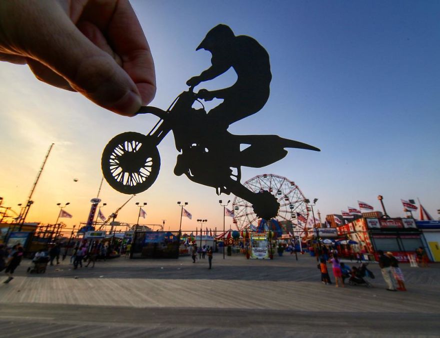 Casually Riding At Deno's Wonder Wheel Amusement Park