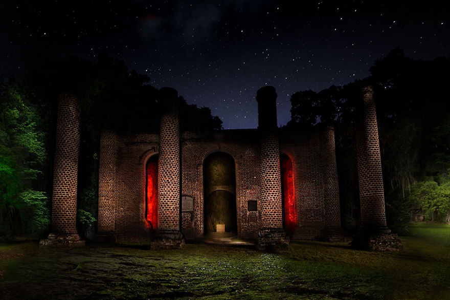 Life After People: I Photographed The Old Sheldon Church