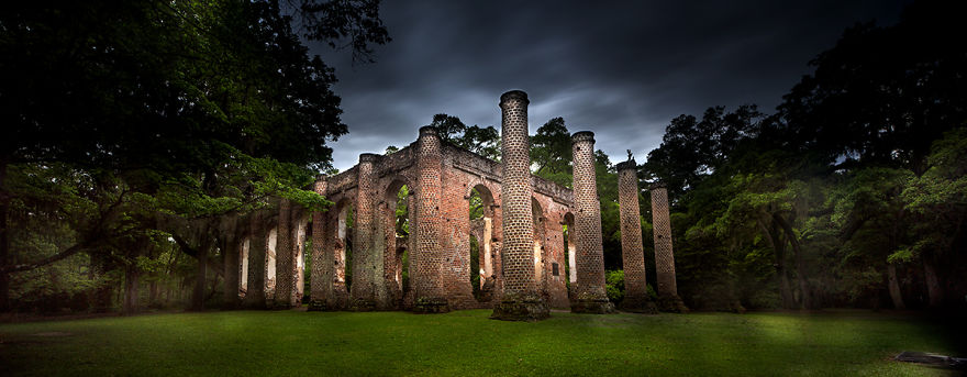 Life After People: I Photographed The Old Sheldon Church