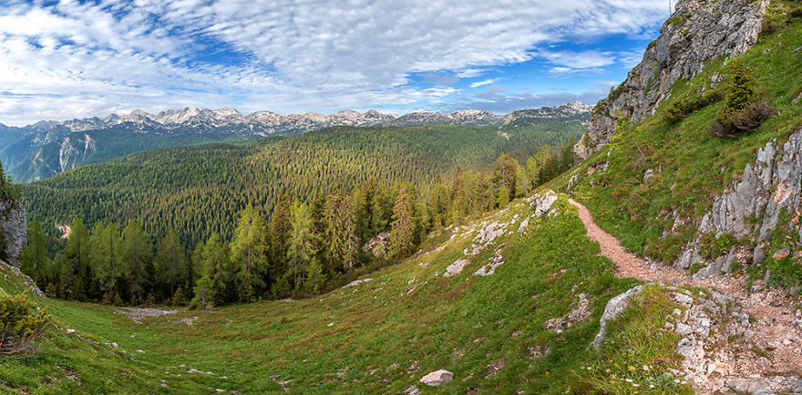 I Photographed A Picturesque Triglav Lakes Valley I Photographed A Picturesque Triglav Lakes Valley