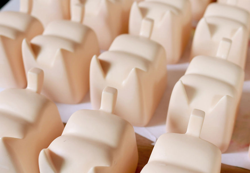 Warmly 'Baked' Breadcat Warmly 'Baked' Breadcat