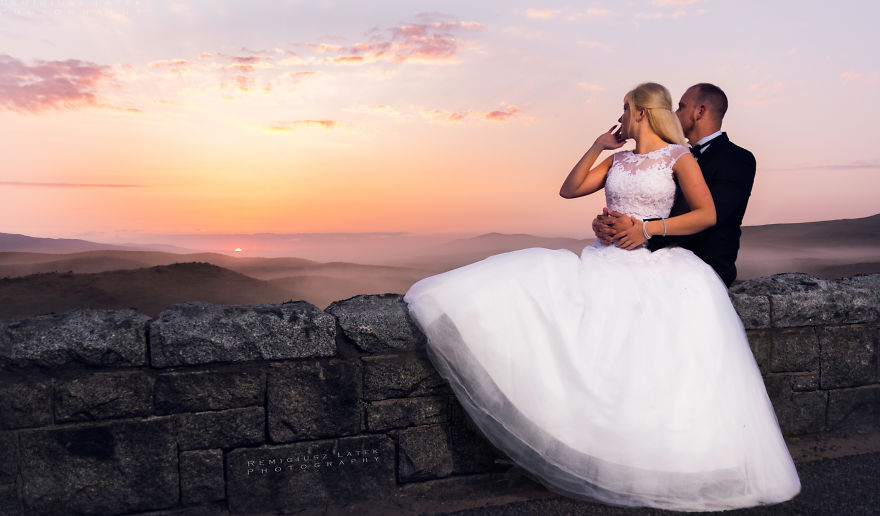 We Spent Almost 24h To Make A Unique Wedding Photo Shoot To Show
Natural Beauty Of Scotland We Spent Almost 24h To Make A Unique Wedding Photo Shoot To Show
Natural Beauty Of Scotland