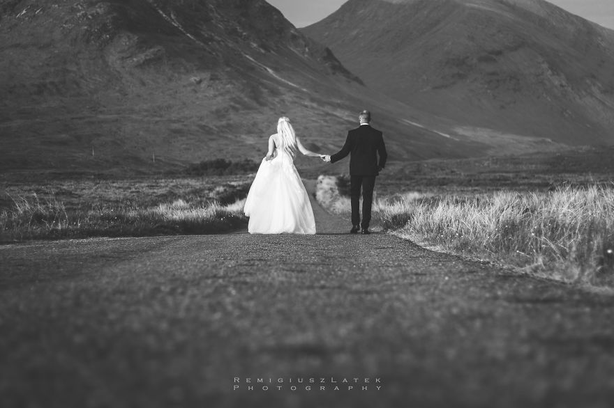 We Spent Almost 24h To Make A Unique Wedding Photo Shoot To Show
Natural Beauty Of Scotland