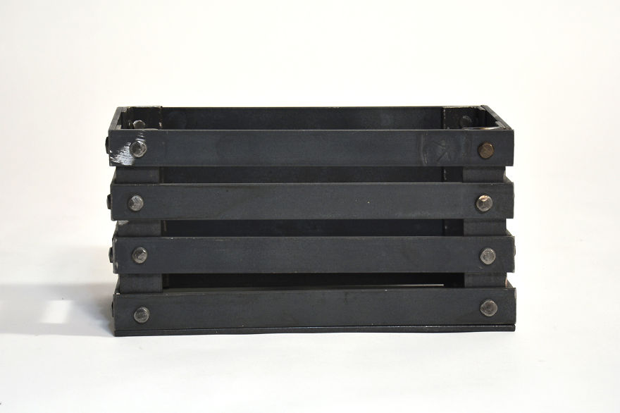 Wrought Iron Crate Apple Wrought Iron Crate Apple