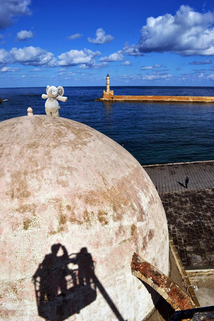 Climbing Yiali Tzami In Chania Harbor