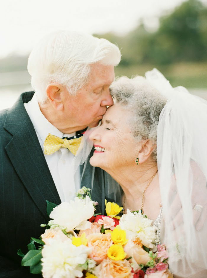 elderly-couple-married-for-63-years-love-photoshoot-shalyn-nelson-wanda-joe-13 elderly-couple-married-for-63-years-love-photoshoot-shalyn-nelson-wanda-joe-13