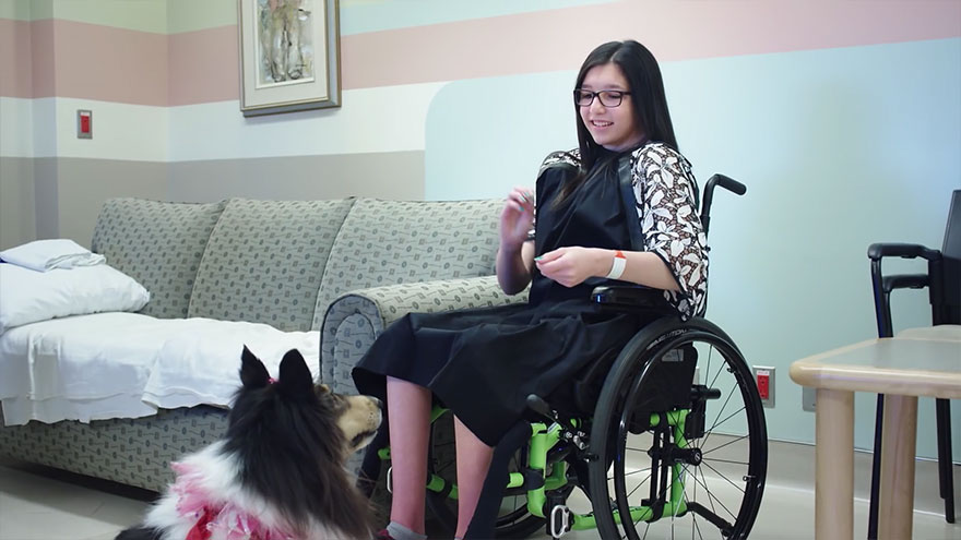 fashionable-hospital-gowns-starlight-children-foundation-canada-43