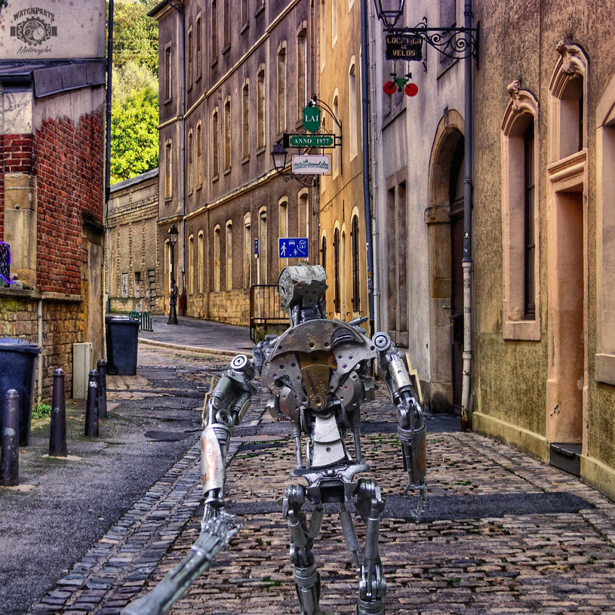 Popular 'Follow Me' Series Reimagined By Robots