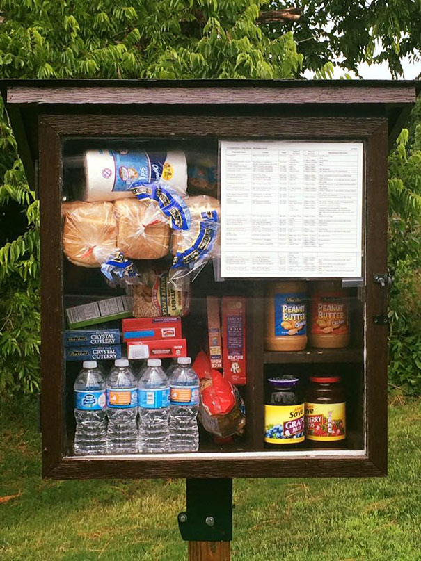 free-little-pantry-feed-homeless-poor-jessica-mcclard-11 free-little-pantry-feed-homeless-poor-jessica-mcclard-11
