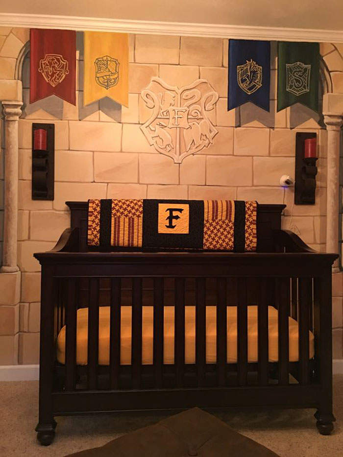 harry-potter-themed-nursery-kaycee-casey-daniel‎-5