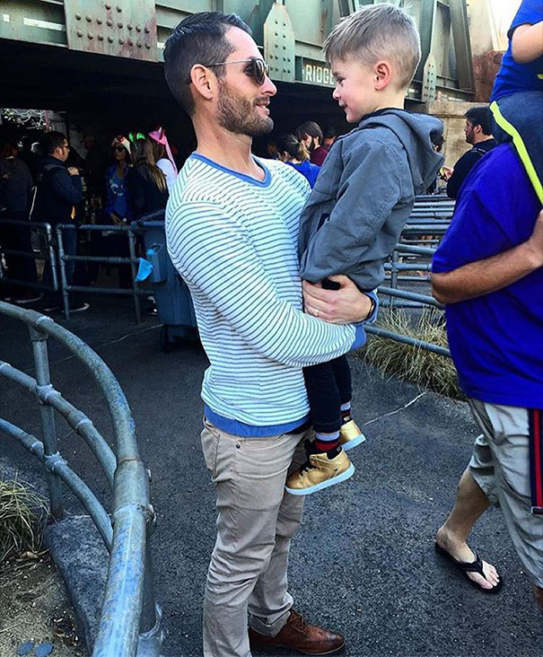 The Hottest Dads At Disneyland