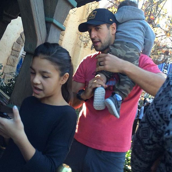 The Hottest Dads At Disneyland