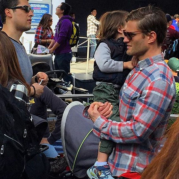 The Hottest Dads At Disneyland