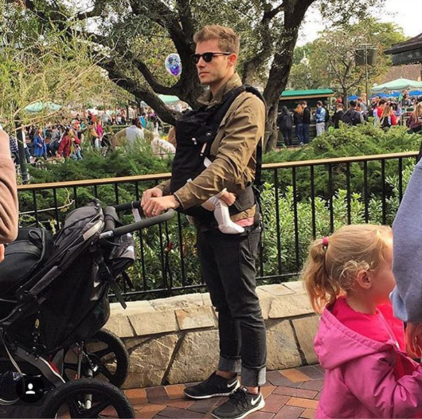 The Hottest Dads At Disneyland