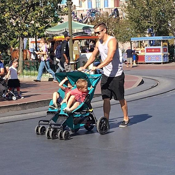 The Hottest Dads At Disneyland