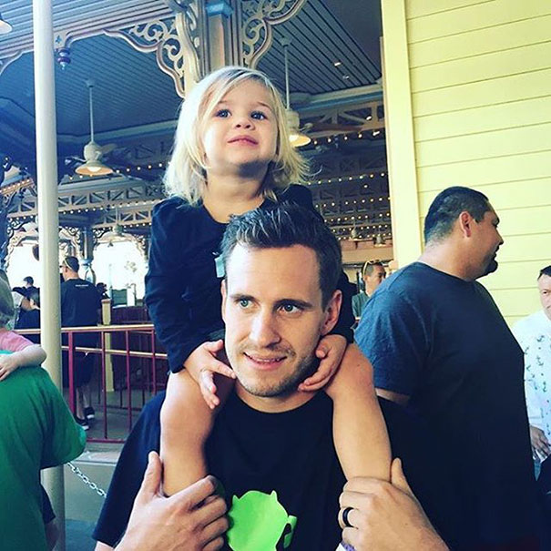 The Hottest Dads At Disneyland