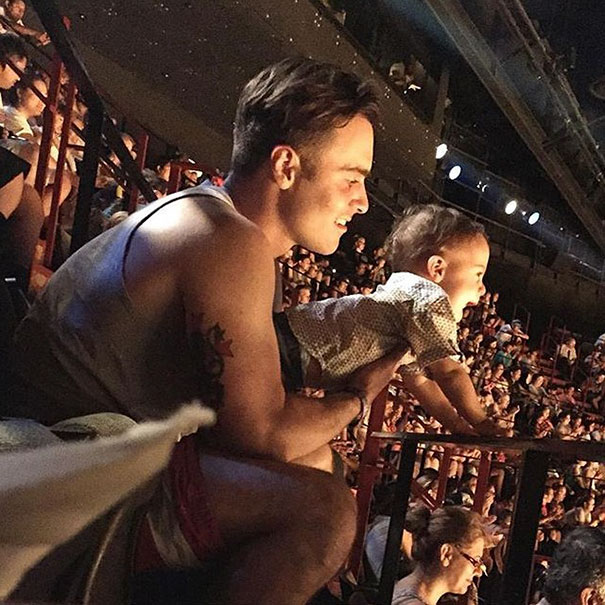 The Hottest Dads At Disneyland