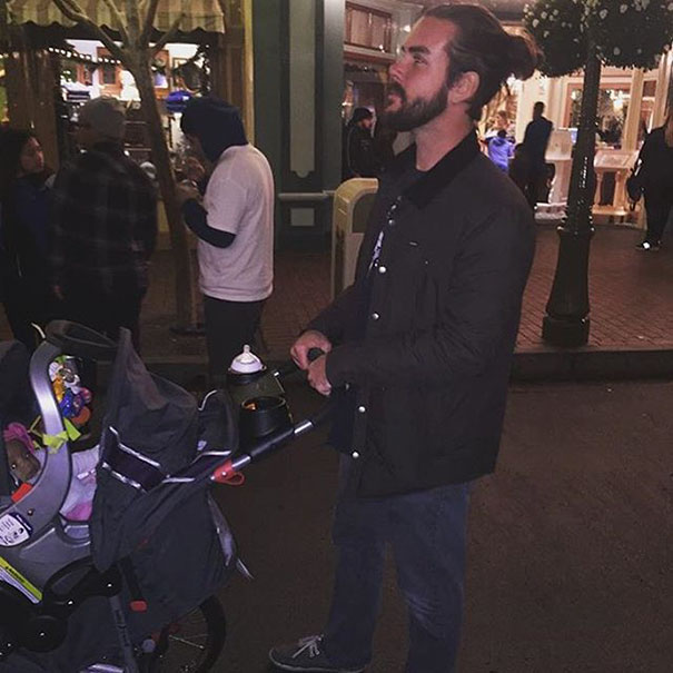 The Hottest Dads At Disneyland