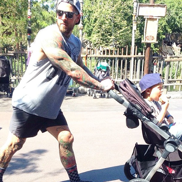 The Hottest Dads At Disneyland