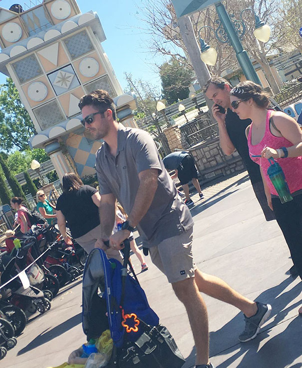 The Hottest Dads At Disneyland
