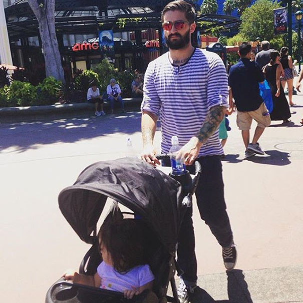 The Hottest Dads At Disneyland