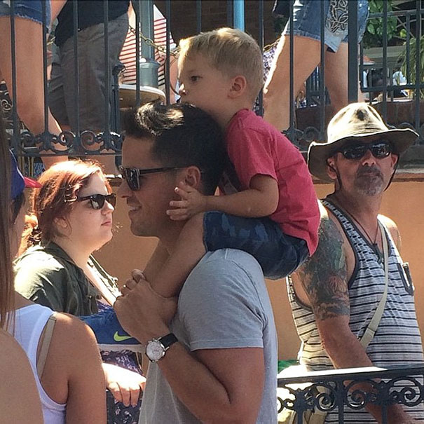 The Hottest Dads At Disneyland