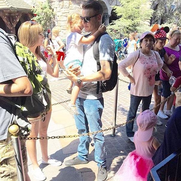 The Hottest Dads At Disneyland
