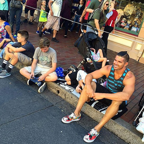 The Hottest Dads At Disneyland