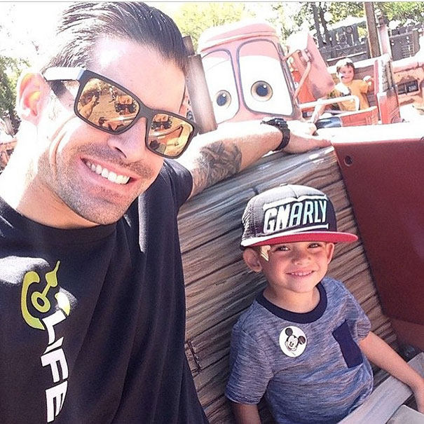 The Hottest Dads At Disneyland