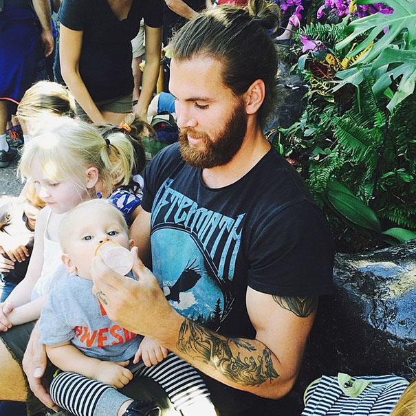 The Hottest Dads At Disneyland