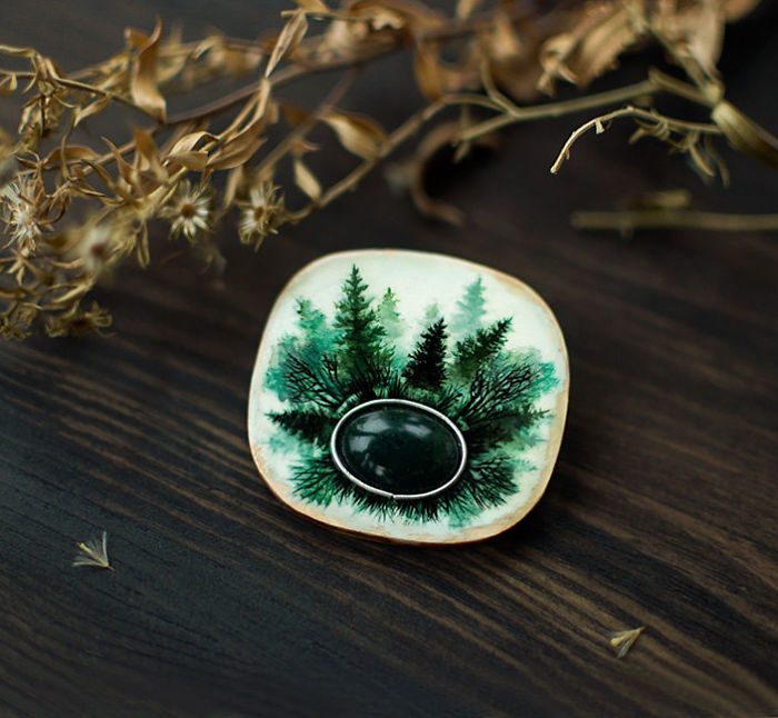She Paints Mystic Woodlands Over Handcrafted Jewelry Pieces