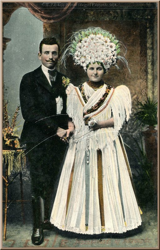 mezokovesd_matyo_menyasszony_es_volegeny.jpg