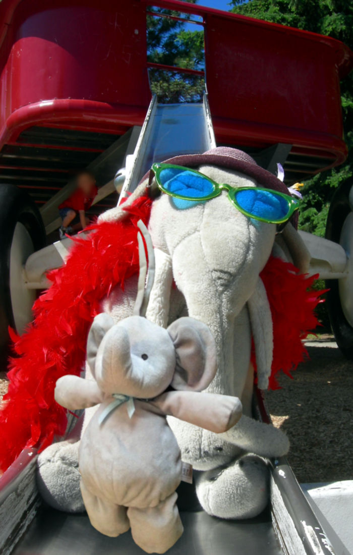 Ms Ella Phant And Her Little Friend At River Front Park In Spokane Wa Usa