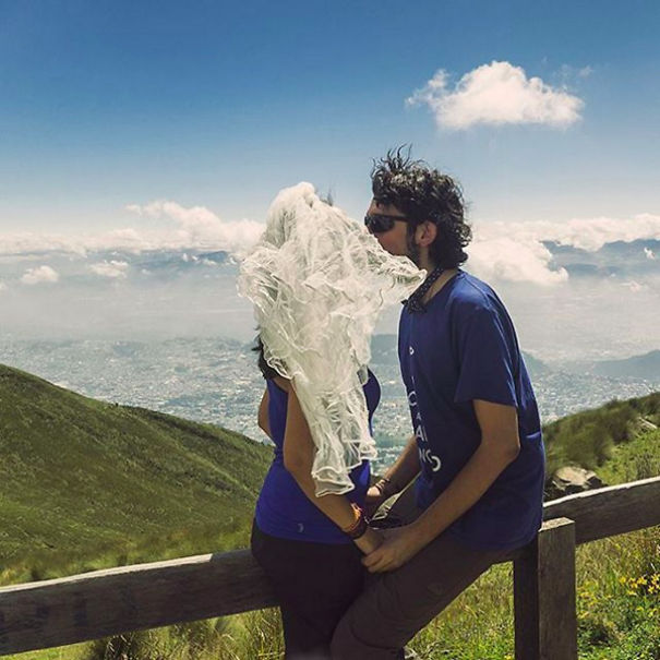 We’re Travelling Around The World Having The Longest And… Never Ending Honeymoon! We’re Travelling Around The World Having The Longest And… Never Ending Honeymoon!