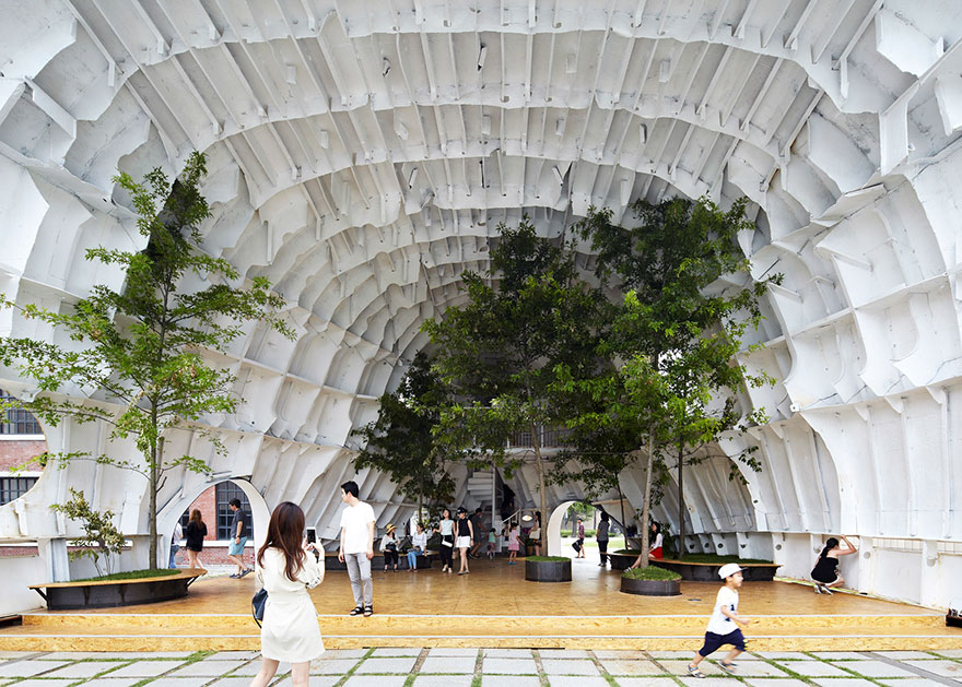 old-ship-transformed-into-building-shinslab-architecture-5