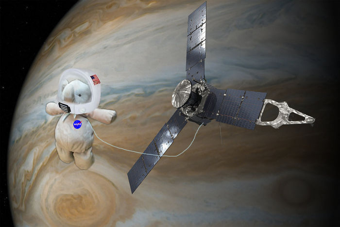 Oh No I'm With Juno On Jupiter
