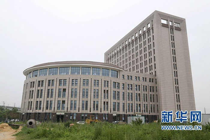 university-building-looks-like-toilet-north-china-water-conservancy-electric-power-4 university-building-looks-like-toilet-north-china-water-conservancy-electric-power-4