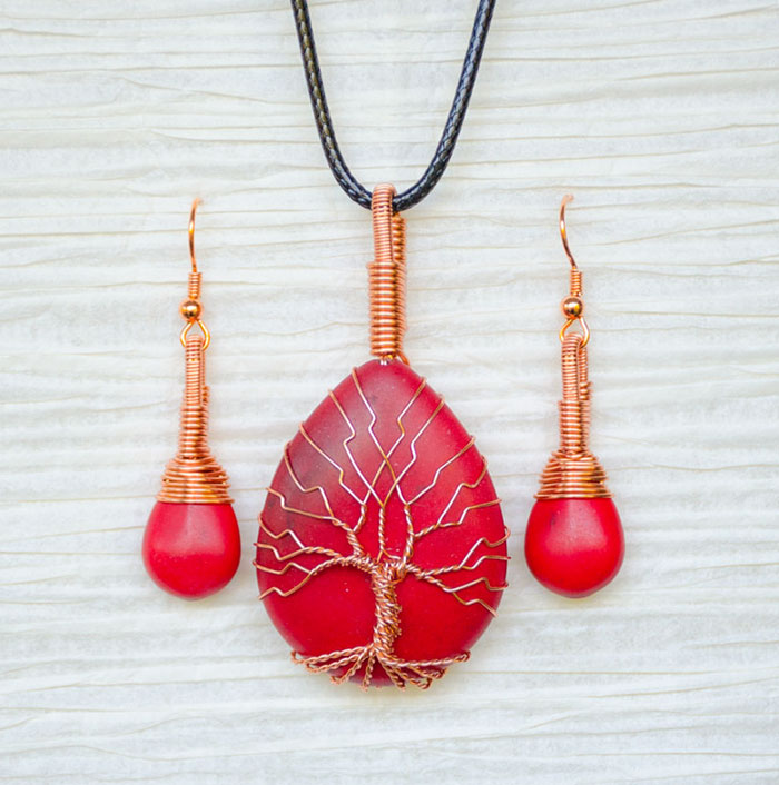 wire-jewelry-wrapped-tree-of-life-recycled-beautifully-celina-ortiz-30 wire-jewelry-wrapped-tree-of-life-recycled-beautifully-celina-ortiz-30