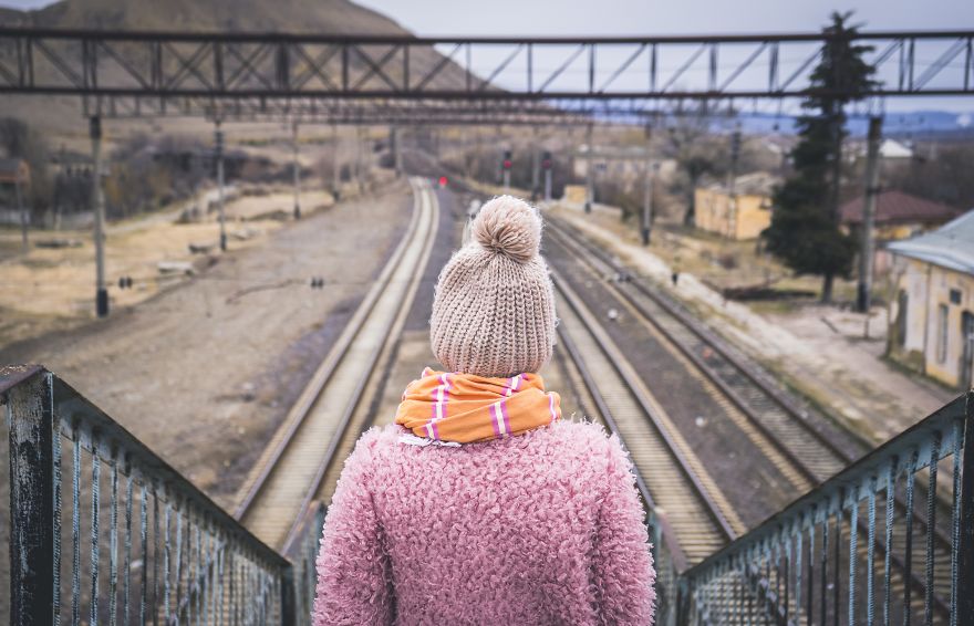 I Spent 12 Months Photographing My Girlfriend In Different Locations