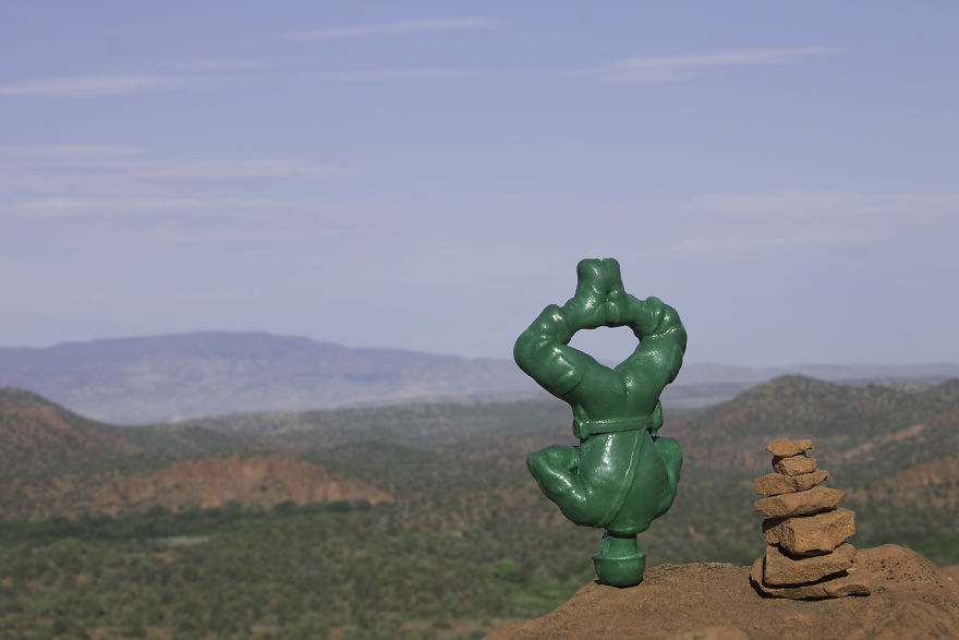Advanced Yoga Joes In The Energy Vortexes Of Sedona