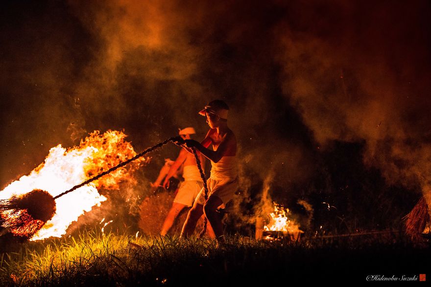 I Photographed The Traditional Fire Festival In Japan