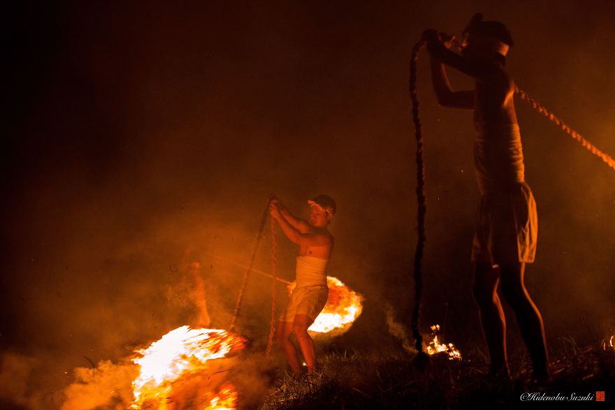 I Photographed The Traditional Fire Festival In Japan