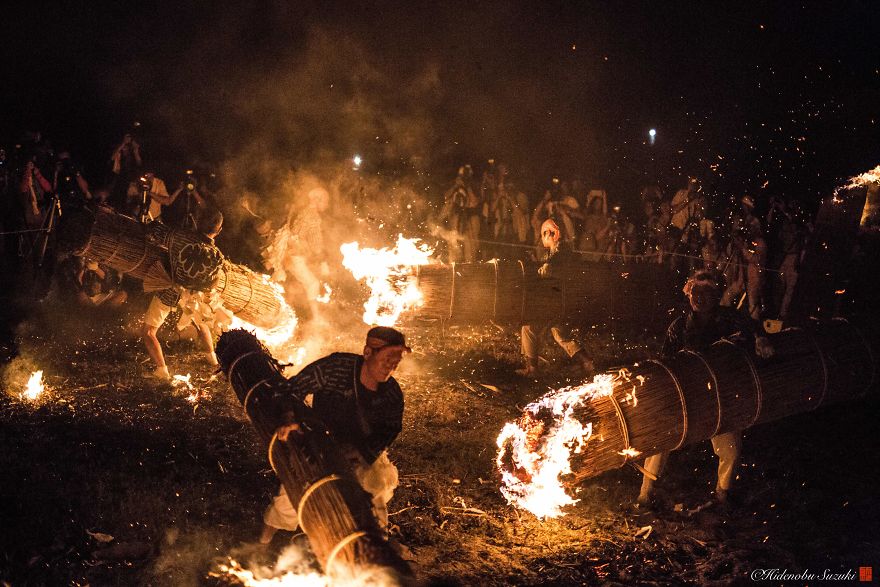I Photographed The Traditional Fire Festival In Japan I Photographed The Traditional Fire Festival In Japan
