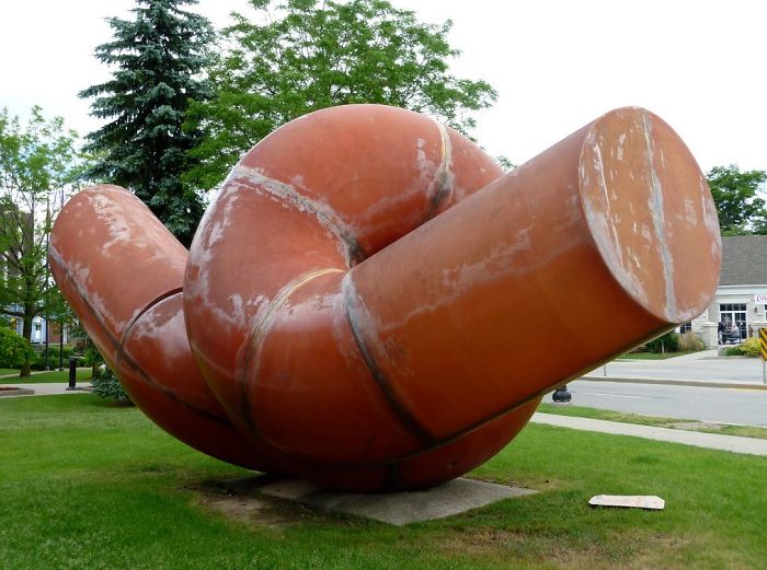 It's Called Aporia. I See "big Orange Intestine". In Kitchener (canada)