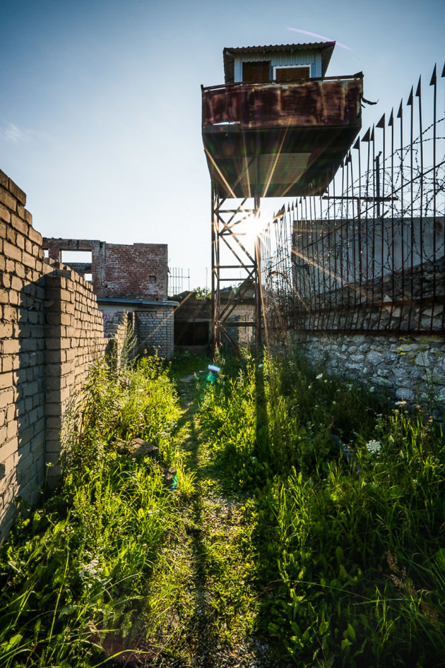 How We Went Diving In Underwater Prison In Rummu, Estonia How We Went Diving In Underwater Prison In Rummu, Estonia