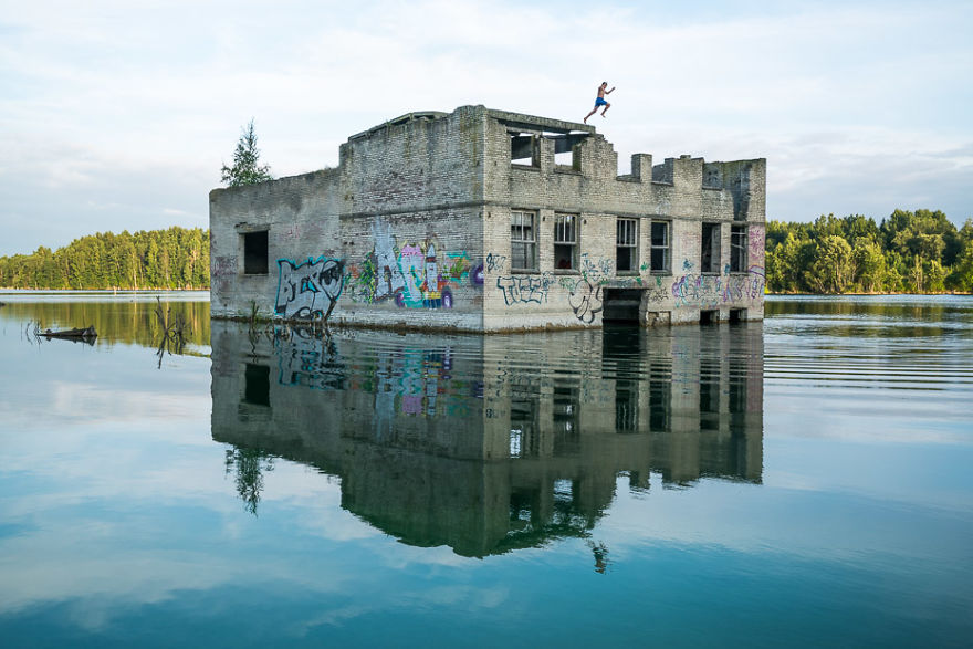 How We Went Diving In Underwater Prison In Rummu, Estonia How We Went Diving In Underwater Prison In Rummu, Estonia