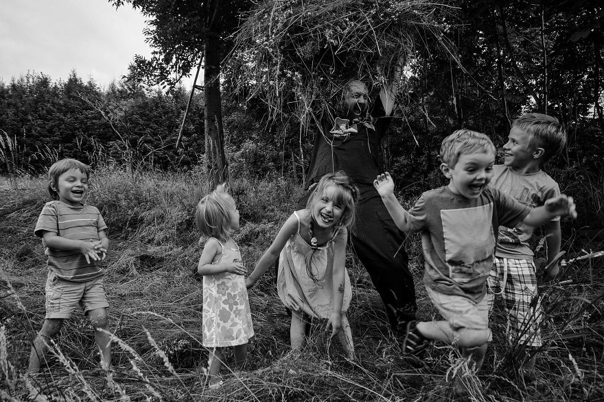 I've Been Photographing Children Enjoying Polish Nature Every Summer I've Been Photographing Children Enjoying Polish Nature Every Summer